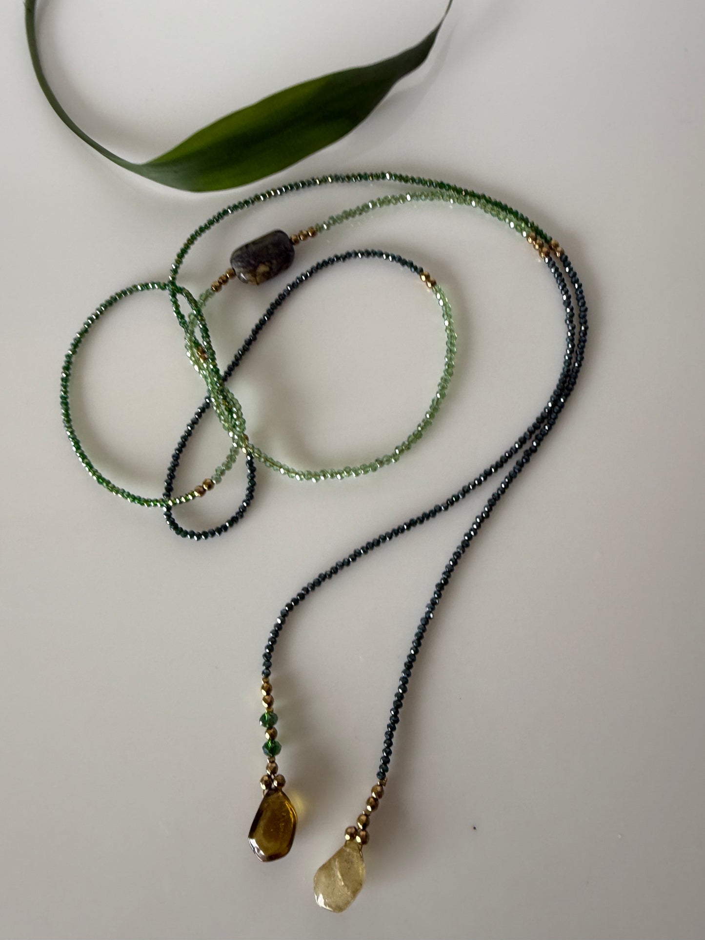 Collar piedras naturales