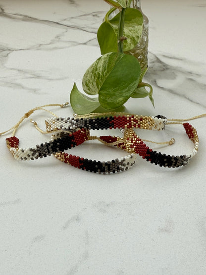 >Pulsera T-5