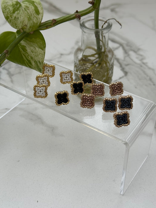 Aretes