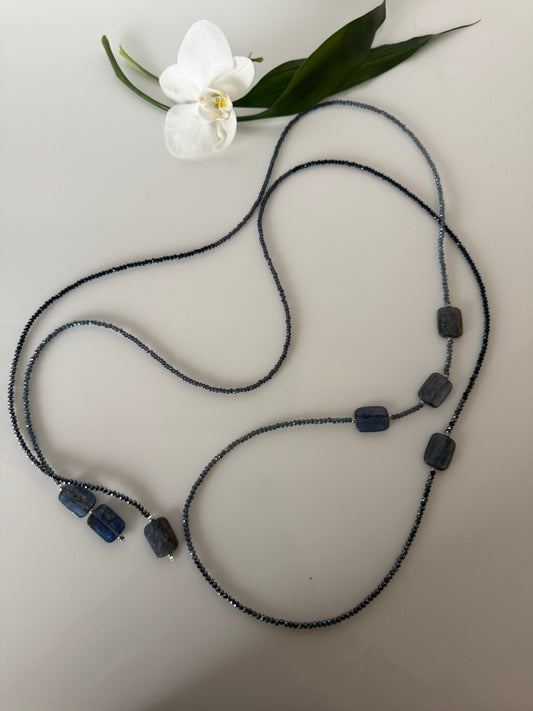 Collar con piedras naturales
