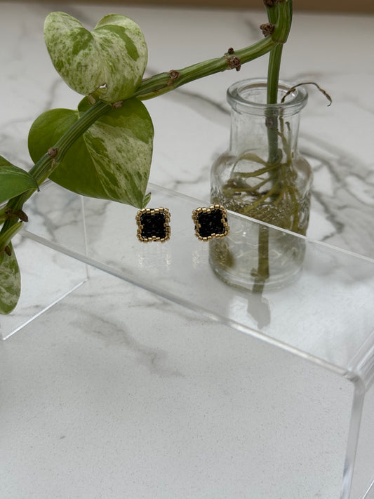 Aretes