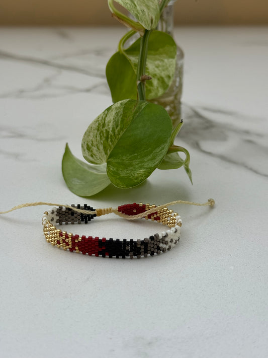 >Pulsera T-5