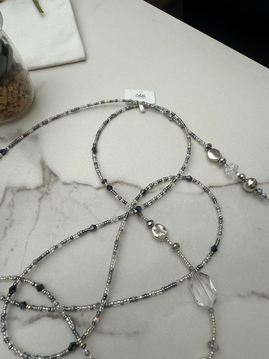 Collar plateado